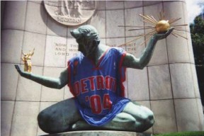 The Spirit cheers on the Pistons